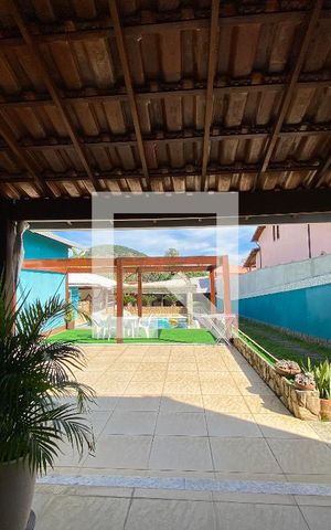 Casa de condomínio para alugar com 1000m², 4 quartos e 4 vagas Casa de condomínio para alugar com 1000m², 4 quartos e 4 vagasQuintal