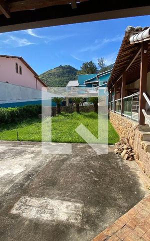 Casa de condomínio para alugar com 1000m², 4 quartos e 4 vagas Casa de condomínio para alugar com 1000m², 4 quartos e 4 vagasÁrea Gourmet