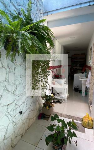 Casa de condomínio para alugar com 1000m², 4 quartos e 4 vagas Casa de condomínio para alugar com 1000m², 4 quartos e 4 vagasÁrea de Serviço