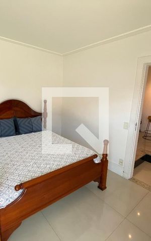 Casa de condomínio para alugar com 1000m², 4 quartos e 4 vagas Casa de condomínio para alugar com 1000m², 4 quartos e 4 vagasSuíte 2