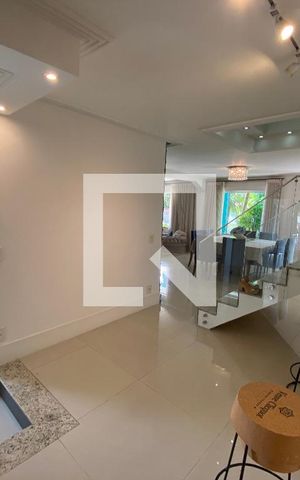 Casa de condomínio para alugar com 1000m², 4 quartos e 4 vagas Casa de condomínio para alugar com 1000m², 4 quartos e 4 vagasSala
