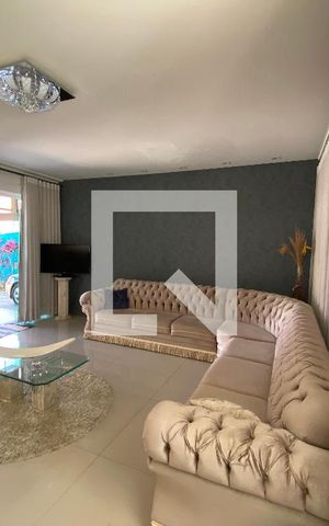 Casa de condomínio para alugar com 1000m², 4 quartos e 4 vagas Casa de condomínio para alugar com 1000m², 4 quartos e 4 vagasSala