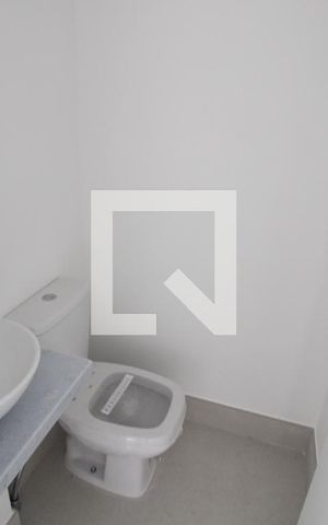Apartamento à venda com 80m², 2 quartos e 1 vagaBanheiro 1