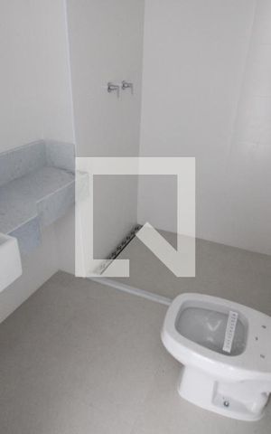 Apartamento à venda com 80m², 2 quartos e 1 vagaBanheiro 1