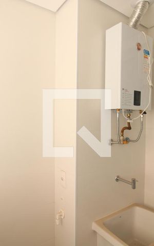 Apartamento à venda com 80m², 2 quartos e 1 vagaÁrea de Serviço