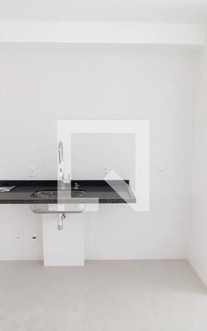 Apartamento à venda com 80m², 2 quartos e 1 vagaSala / Cozinha