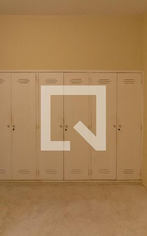 Apartamento à venda com 135m², 3 quartos e 1 vaga Apartamento à venda com 135m², 3 quartos e 1 vagaDetalhe da suíte