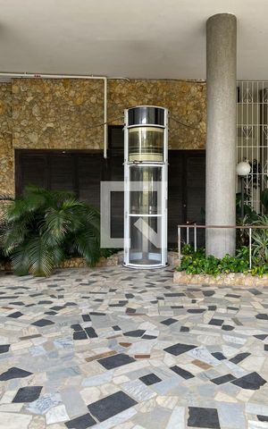 Apartamento à venda com 135m², 3 quartos e 1 vaga Apartamento à venda com 135m², 3 quartos e 1 vagaÁrea comum - Playground