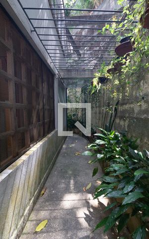 Apartamento à venda com 135m², 3 quartos e 1 vaga Apartamento à venda com 135m², 3 quartos e 1 vagaJardim