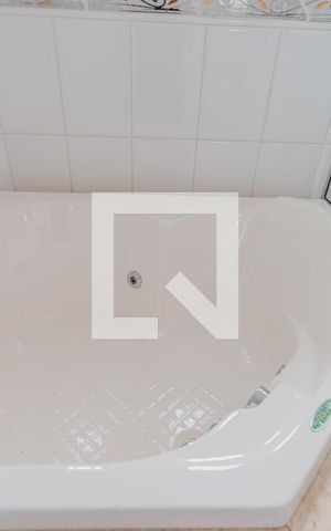 Casa de condomínio à venda com 380m², 4 quartos e 2 vagas Casa de condomínio à venda com 380m², 4 quartos e 2 vagasQuarto 03