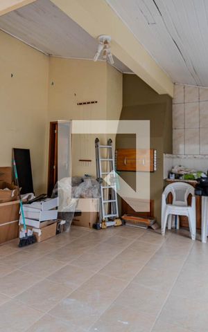 Casa de condomínio à venda com 380m², 4 quartos e 2 vagas Casa de condomínio à venda com 380m², 4 quartos e 2 vagasÁrea comum