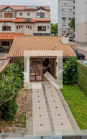 Casa de condomínio à venda com 380m², 4 quartos e 2 vagas Casa de condomínio à venda com 380m², 4 quartos e 2 vagasQuarto 01