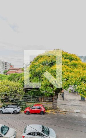 Casa de condomínio à venda com 380m², 4 quartos e 2 vagas Casa de condomínio à venda com 380m², 4 quartos e 2 vagasQuarto 04