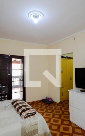 Casa à venda com 153m², 3 quartos e 4 vagasQuarto 3 - Suíte