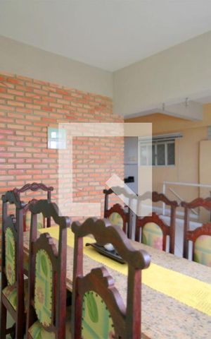 Casa à venda com 362m², 5 quartos e 2 vagasSala de Estar 2