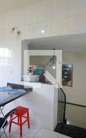 Casa à venda com 362m², 5 quartos e 2 vagasCozinha