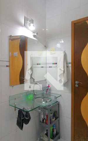 Casa à venda com 362m², 5 quartos e 2 vagasBanheiro 2