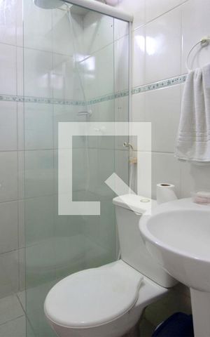 Casa à venda com 362m², 5 quartos e 2 vagasBanheiro da Suíte