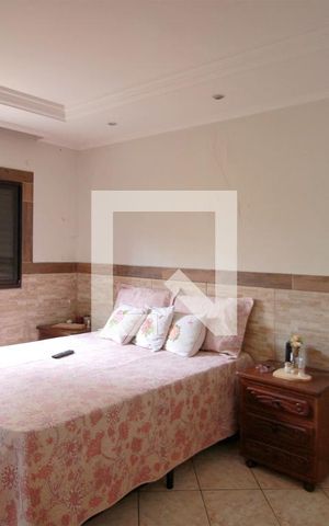 Casa à venda com 362m², 5 quartos e 2 vagasQuarto 2