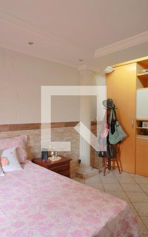 Casa à venda com 362m², 5 quartos e 2 vagasQuarto 2