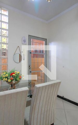 Casa à venda com 362m², 5 quartos e 2 vagasSala de Jantar