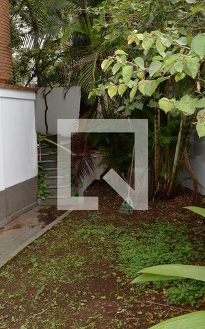 Casa à venda com 300m², 3 quartos e 4 vagasJardim