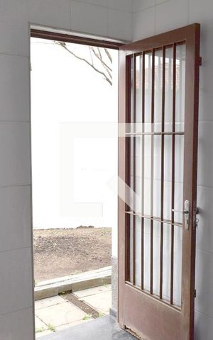 Casa à venda com 300m², 3 quartos e 4 vagasÁrea de Serviço