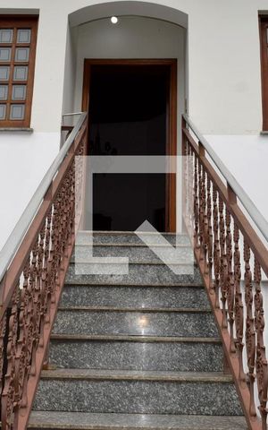 Casa à venda com 300m², 3 quartos e 4 vagasAcesso a casa
