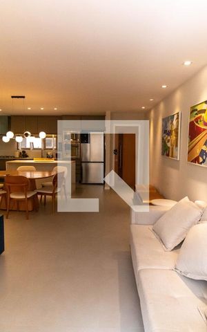Apartamento à venda com 135m², 3 quartos e 2 vagas Apartamento à venda com 135m², 3 quartos e 2 vagasSala