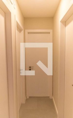Apartamento à venda com 135m², 3 quartos e 2 vagas Apartamento à venda com 135m², 3 quartos e 2 vagasCorredor