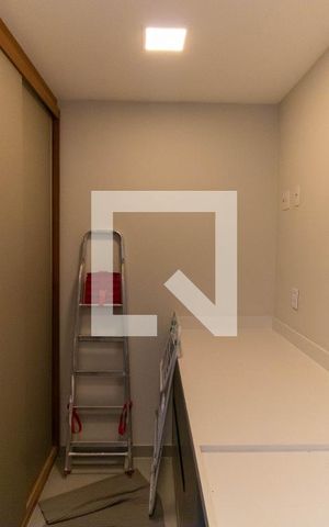 Apartamento à venda com 135m², 3 quartos e 2 vagas Apartamento à venda com 135m², 3 quartos e 2 vagasÁrea de Serviço