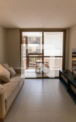 Apartamento à venda com 135m², 3 quartos e 2 vagas Apartamento à venda com 135m², 3 quartos e 2 vagasSala