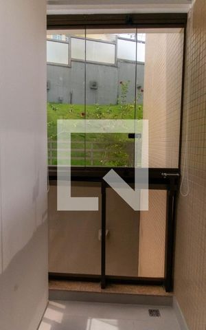 Apartamento à venda com 135m², 3 quartos e 2 vagas Apartamento à venda com 135m², 3 quartos e 2 vagasVaranda da Suíte