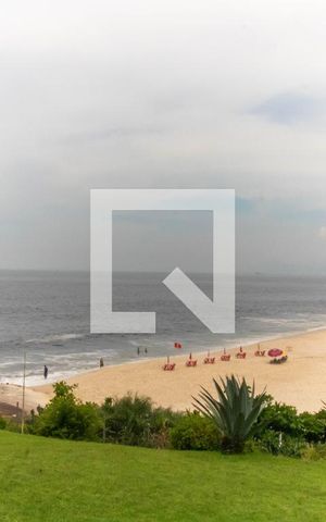 Apartamento à venda com 135m², 3 quartos e 2 vagas Apartamento à venda com 135m², 3 quartos e 2 vagasVista
