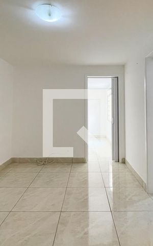 Casa para alugar com 65m², 1 quarto e 1 vaga Casa para alugar com 65m², 1 quarto e 1 vagaSala