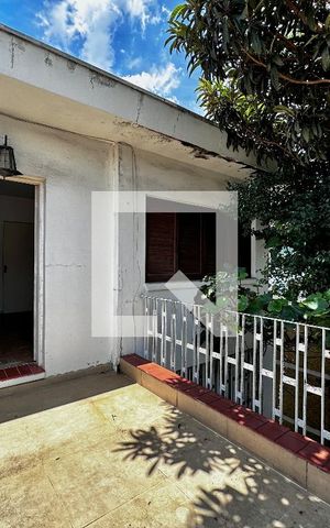 Casa à venda com 147m², 3 quartos e 1 vaga Casa à venda com 147m², 3 quartos e 1 vagaSacada Quarto 1