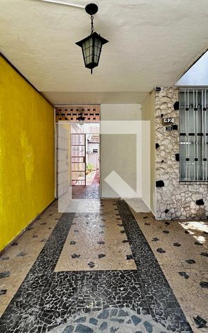 Casa à venda com 147m², 3 quartos e 1 vaga Casa à venda com 147m², 3 quartos e 1 vagaGaragem