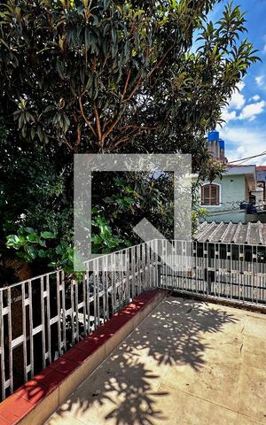 Casa à venda com 147m², 3 quartos e 1 vaga Casa à venda com 147m², 3 quartos e 1 vagaSacada Quarto 1