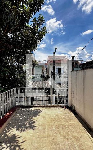 Casa à venda com 147m², 3 quartos e 1 vaga Casa à venda com 147m², 3 quartos e 1 vagaSacada Quarto 1