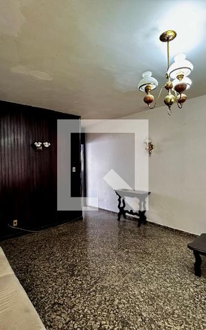 Casa à venda com 147m², 3 quartos e 1 vaga Casa à venda com 147m², 3 quartos e 1 vagaSala
