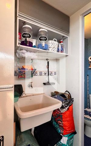 Apartamento à venda com 90m², 2 quartos e 1 vagaLavanderia