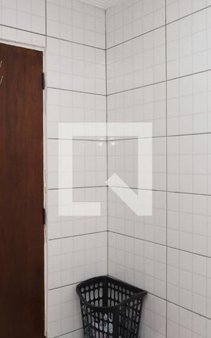 Casa à venda com 250m², 3 quartos e 2 vagasBanheiro