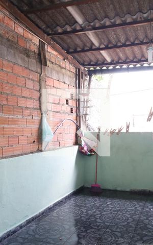 Casa à venda com 250m², 3 quartos e 2 vagasÁrea de Serviço