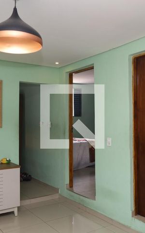 Casa à venda com 250m², 3 quartos e 2 vagasSala