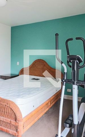 Casa à venda com 230m², 5 quartos e 3 vagas Casa à venda com 230m², 5 quartos e 3 vagasSuíte 2