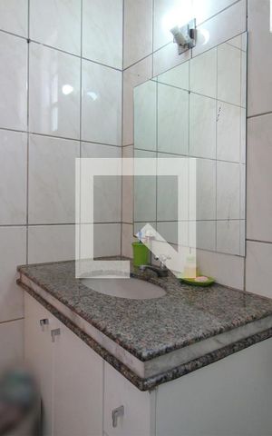 Casa à venda com 292m², 3 quartos e 2 vagasBanheiro 1