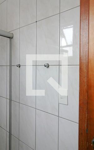 Casa à venda com 292m², 3 quartos e 2 vagasBanheiro 1