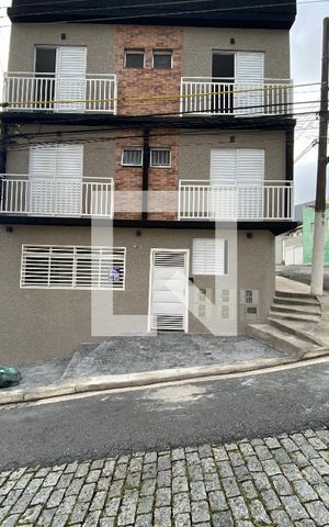 Studio para alugar com 32m², 1 quarto e sem vaga Studio para alugar com 32m², 1 quarto e sem vagaFachada