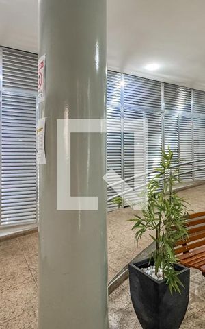 Studio à venda com 28m², 1 quarto e sem vaga Studio à venda com 28m², 1 quarto e sem vagaHall de entrada
