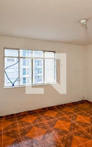 Studio à venda com 28m², 1 quarto e sem vaga Studio à venda com 28m², 1 quarto e sem vagaKitnet